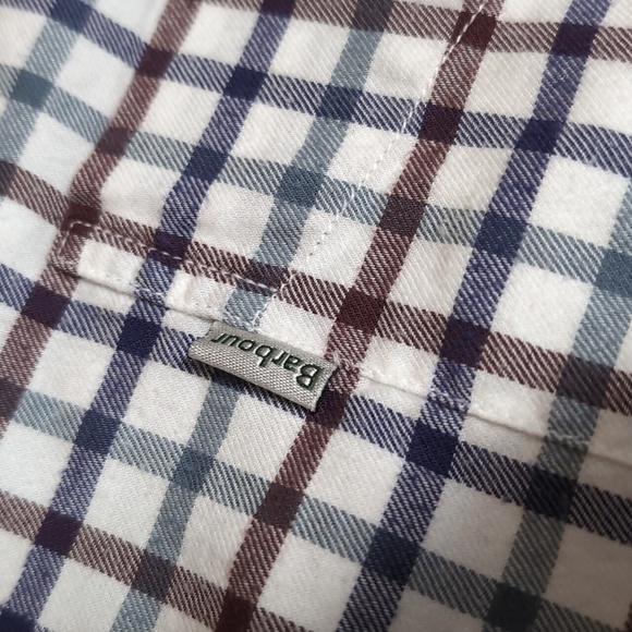 Barbour Barrell Classic Plaid Long Sleeve Button Down Size XL Corduroy Flip Cuff - Picture 5 of 9
